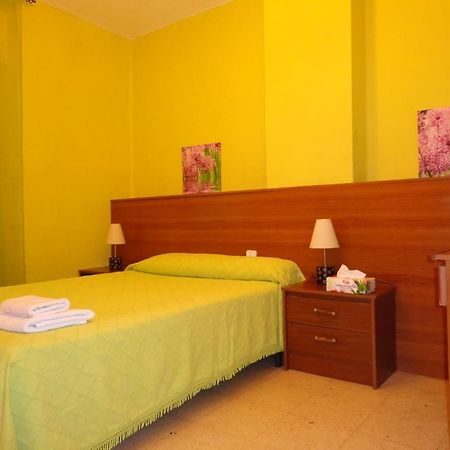 Hotel Pension Mode Льєйда Номер фото