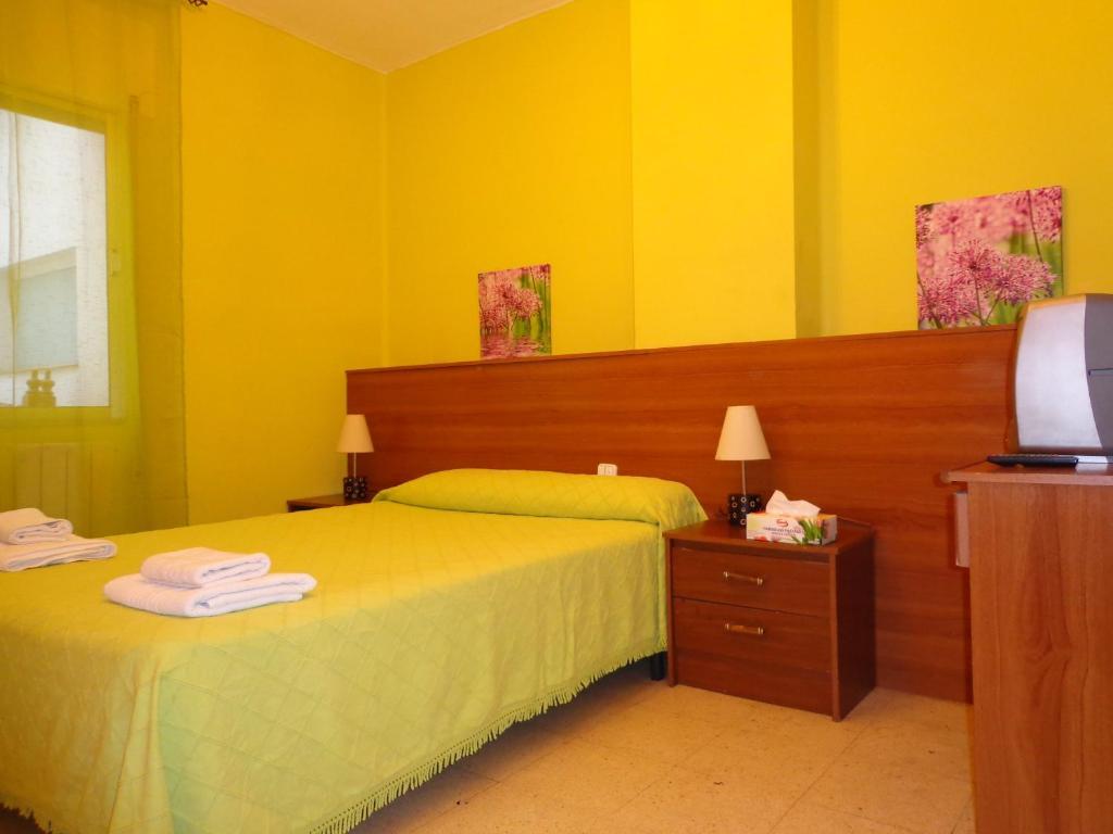 Hotel Pension Mode Льєйда Номер фото